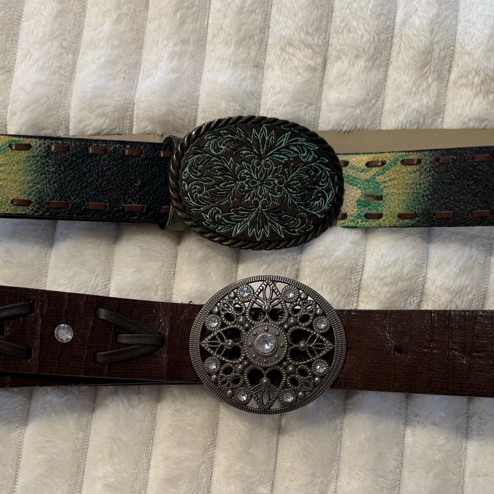 Stylish Western Belts with Decorative Buckles